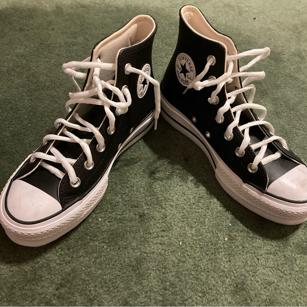 Converse Chuck Taylor All Star Lift Leather High Top sneakers Sz 6